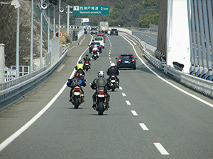 We are pioneers of Japanese rental motorcycle